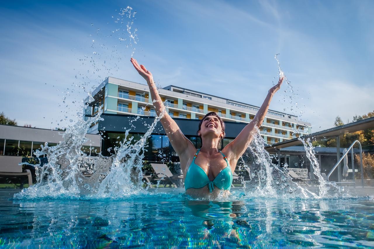 Hotel Lebensquell Bad Zell Екстериор снимка